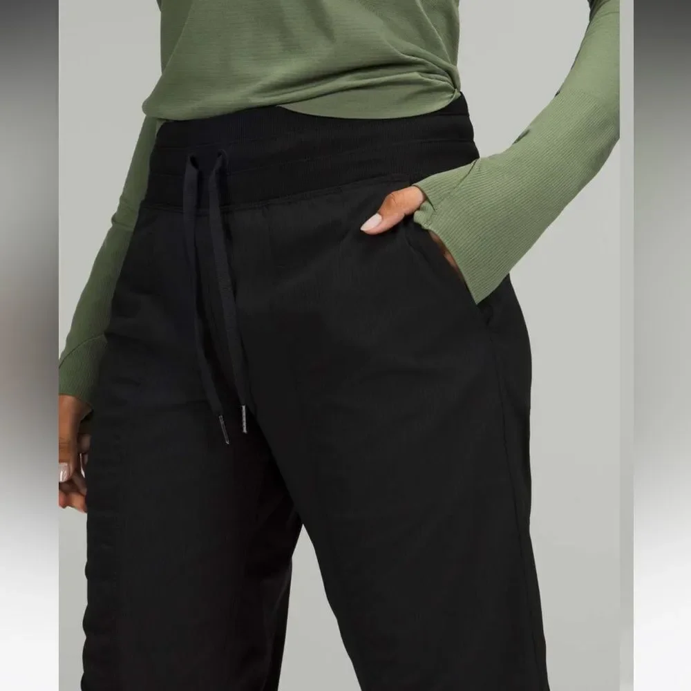 Lululemon Dance Studio Mid-Rise Jogger Black Size 4